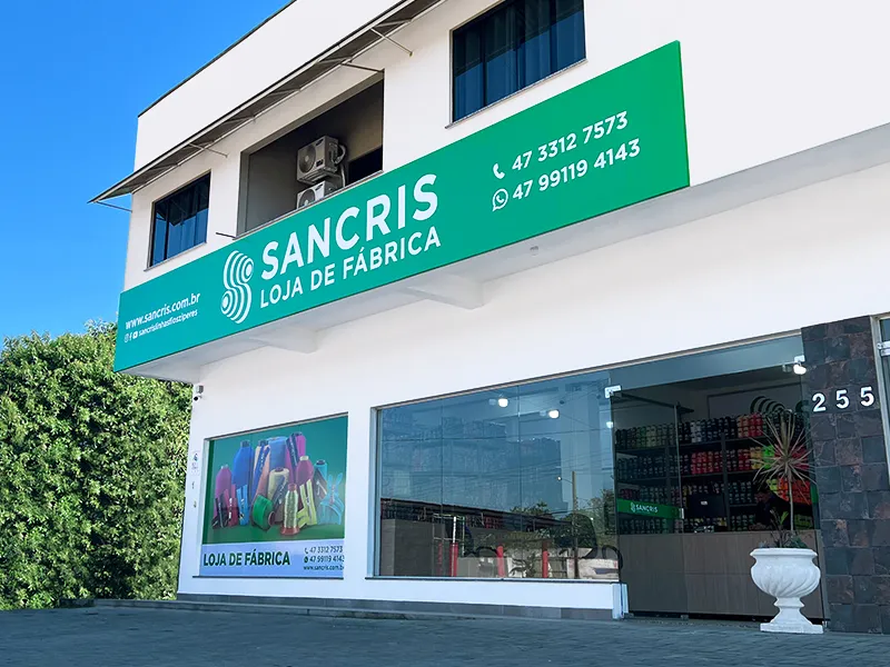 Loja de fábrica SANCRIS em Indaial, Santa Catarina. Loja de linhas, fios e zíperes com alto padrão de qualidade, entrega rápida e pronto atendimento.